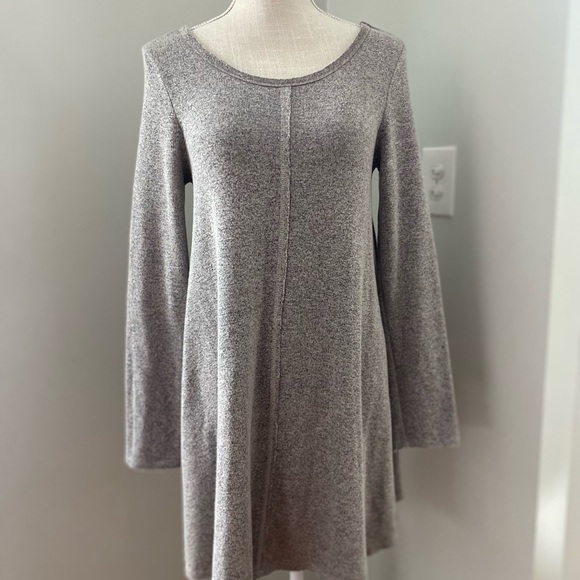 Billabong Dresses & Skirts - Billabong L/S Knit Fit and Flair Mini Dress